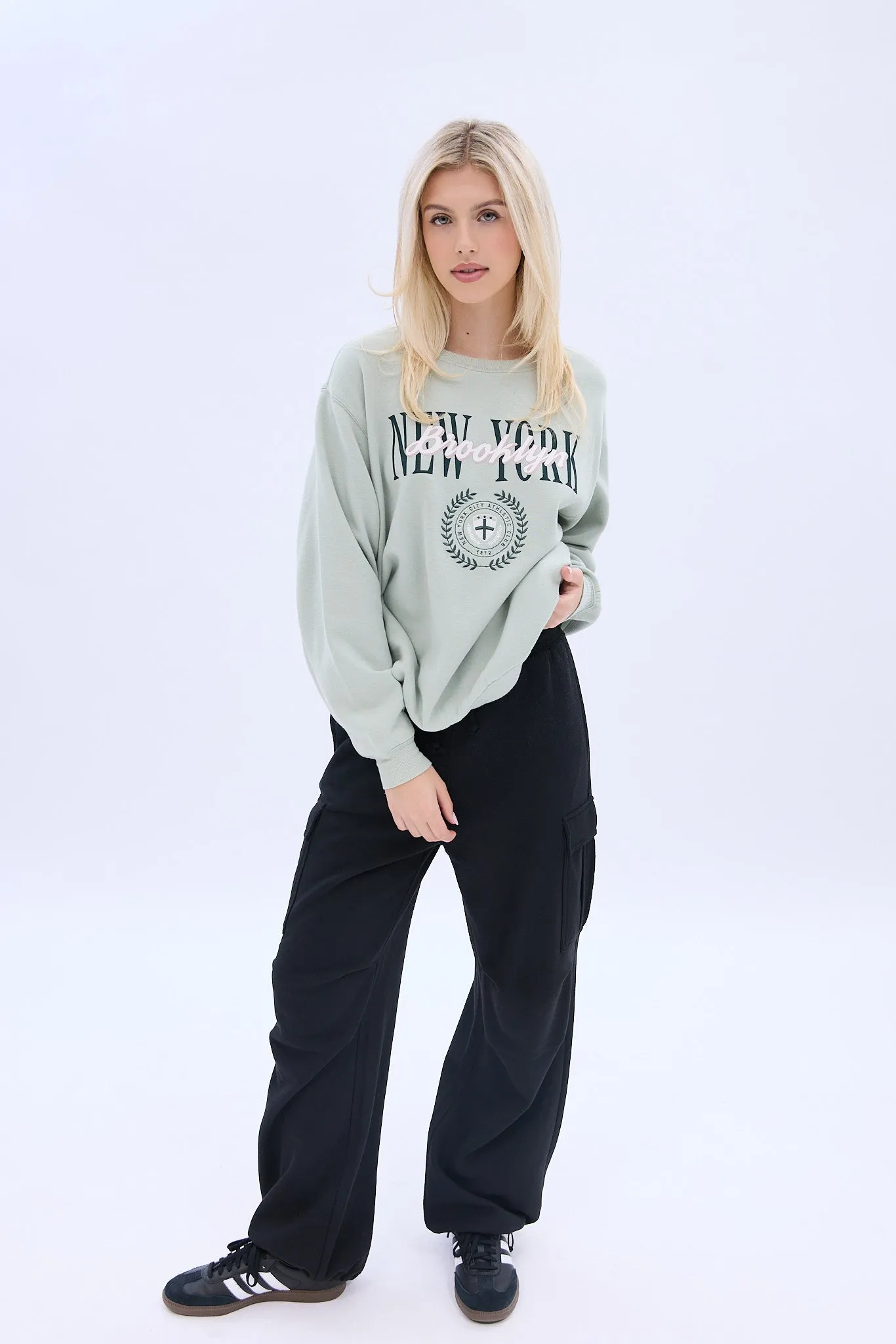 AERO Crew Neck Oversized Sweatshirt