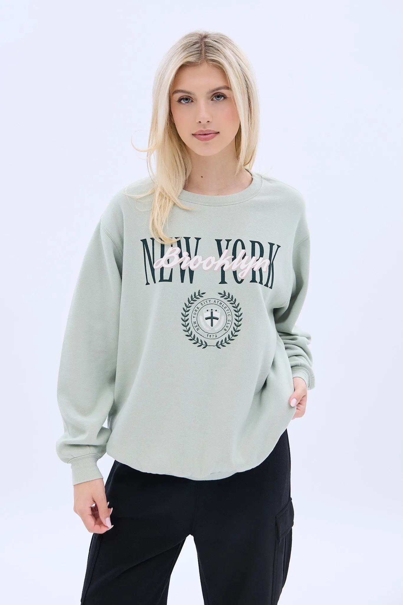 AERO Crew Neck Oversized Sweatshirt
