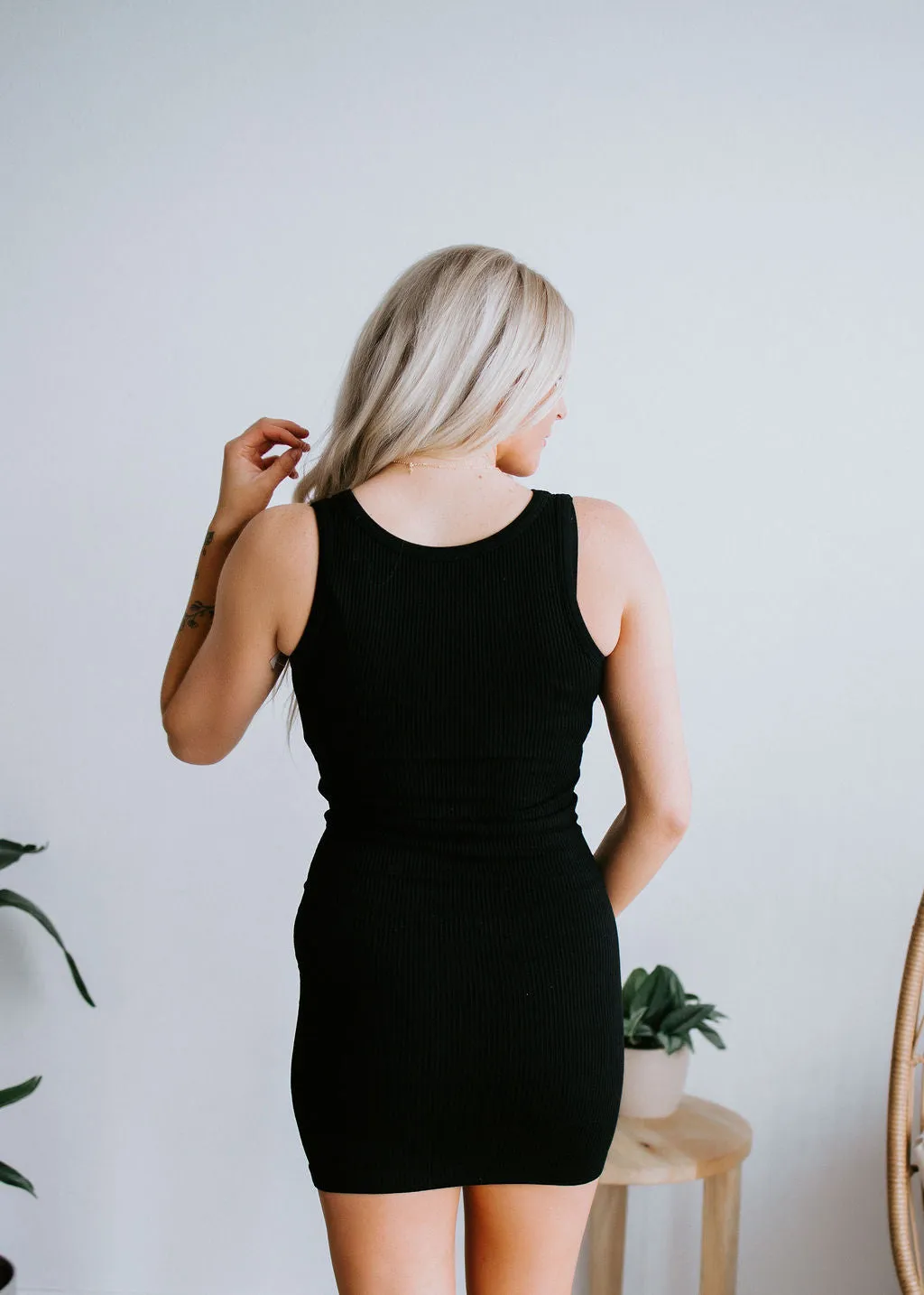 Azra Ribbed Midi Dress