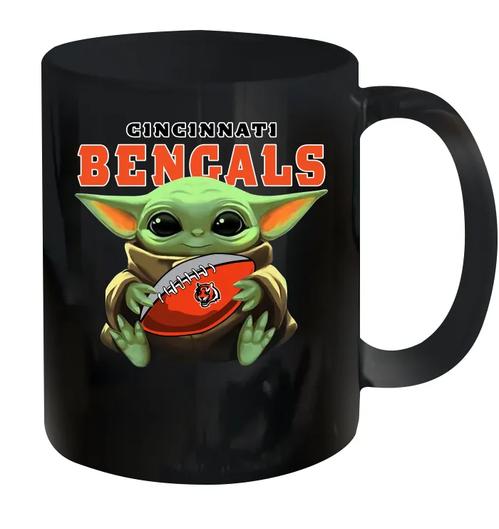 Baby Yoda Loves The Cincinnati Bengals Star Wars Baby Yoda Hugs Bengals NFL Ceramic Mug 11oz