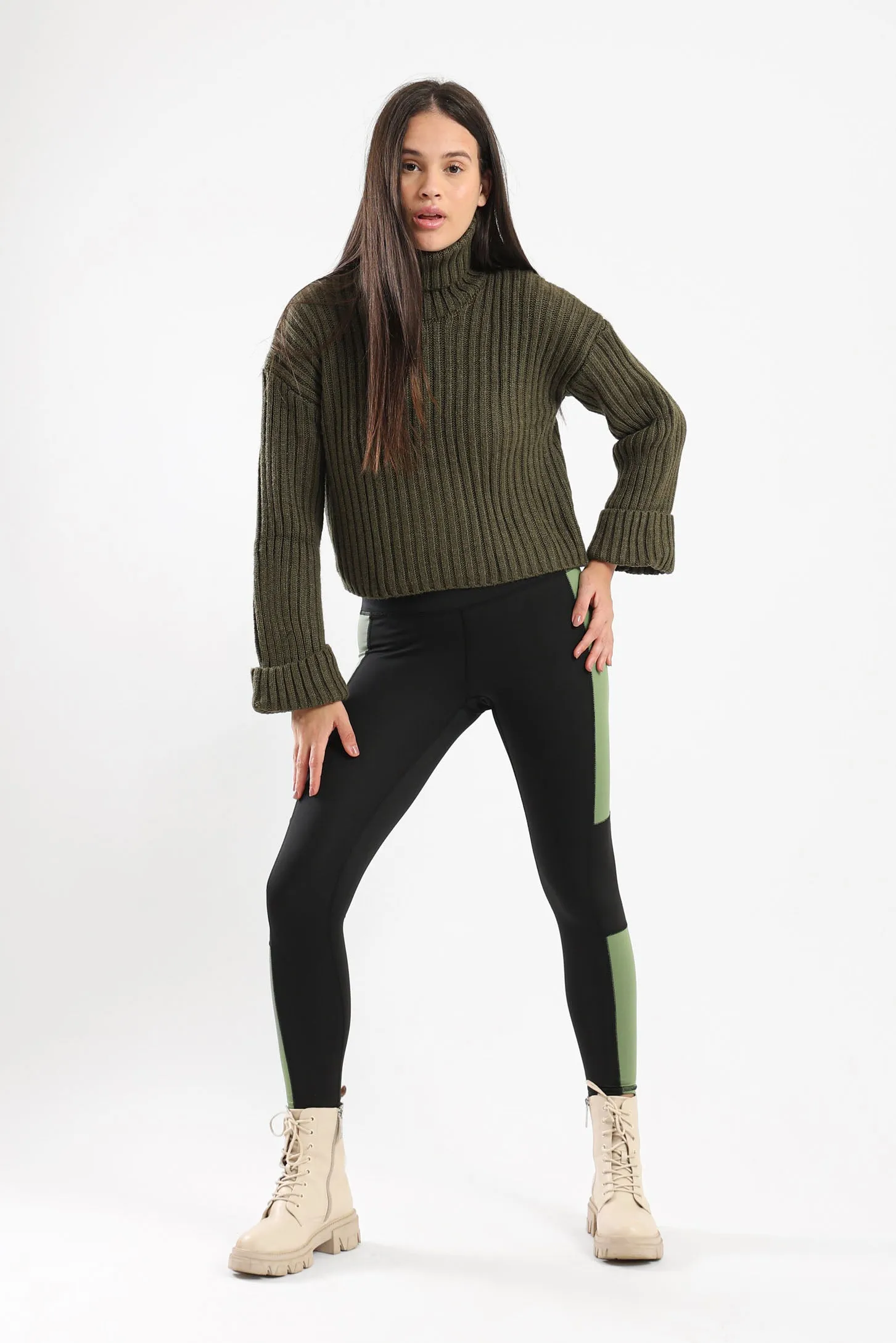 CHUNKY HIGH NECK SWEATER - OLIVE